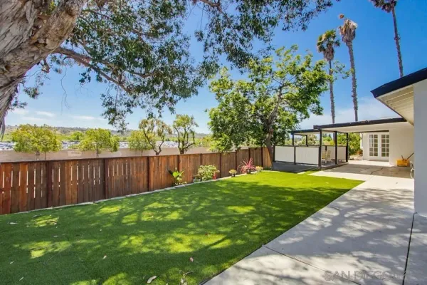 $799,000 | 4801 Siesta Place, Oceanside, CA 92057