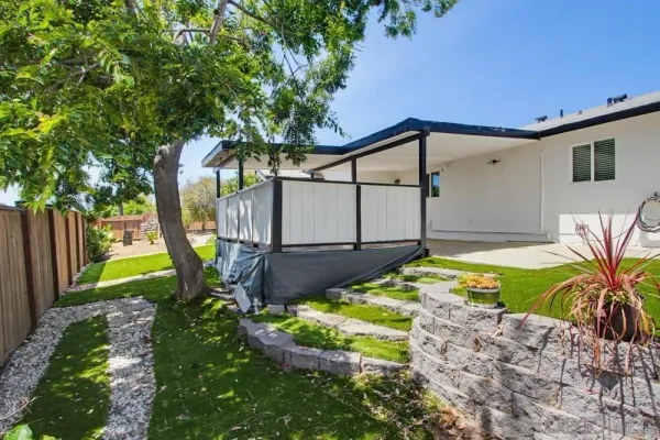 $799,000 | 4801 Siesta Place, Oceanside, CA 92057