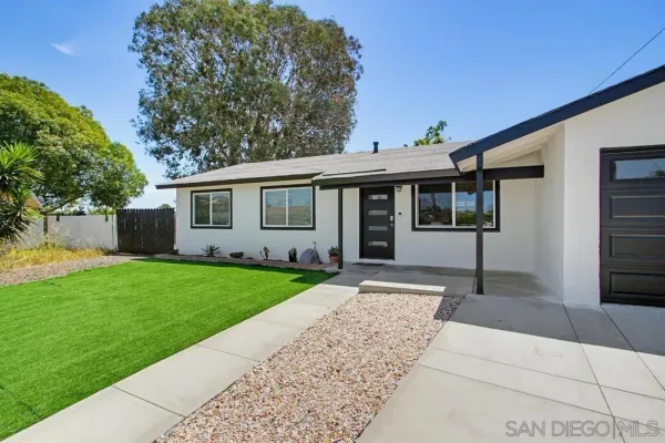 $799,000 | 4801 Siesta Place, Oceanside, CA 92057