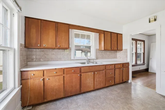 $299,900 | 514 East Main Street, Waterford, WI 53185