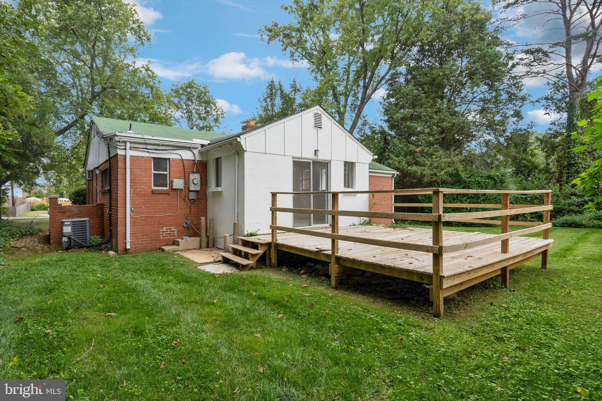 5107 Cedar Road Alexandria, VA 22309 - Photo 26 of 32 Gallery Image 26