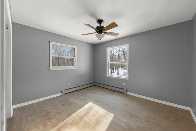 a view of empty room