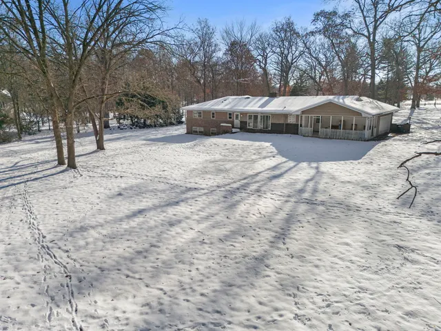 $544,000 | 40-w930 40-w930 Brown Rd Street, St. Charles, IL 60175