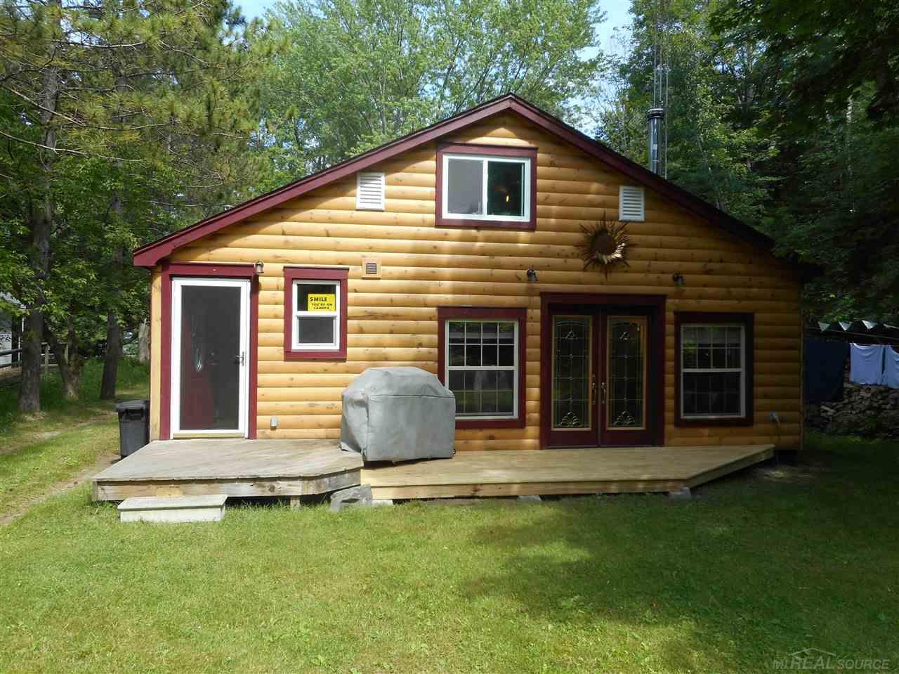 4180 Lakeshore Road Lexington, MI 48450 - Photo 5 of 42 31324847-4.JPG