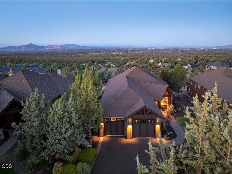 360 Vista Rim Drive Redmond, OR 97756 - Photo 22 of 147
