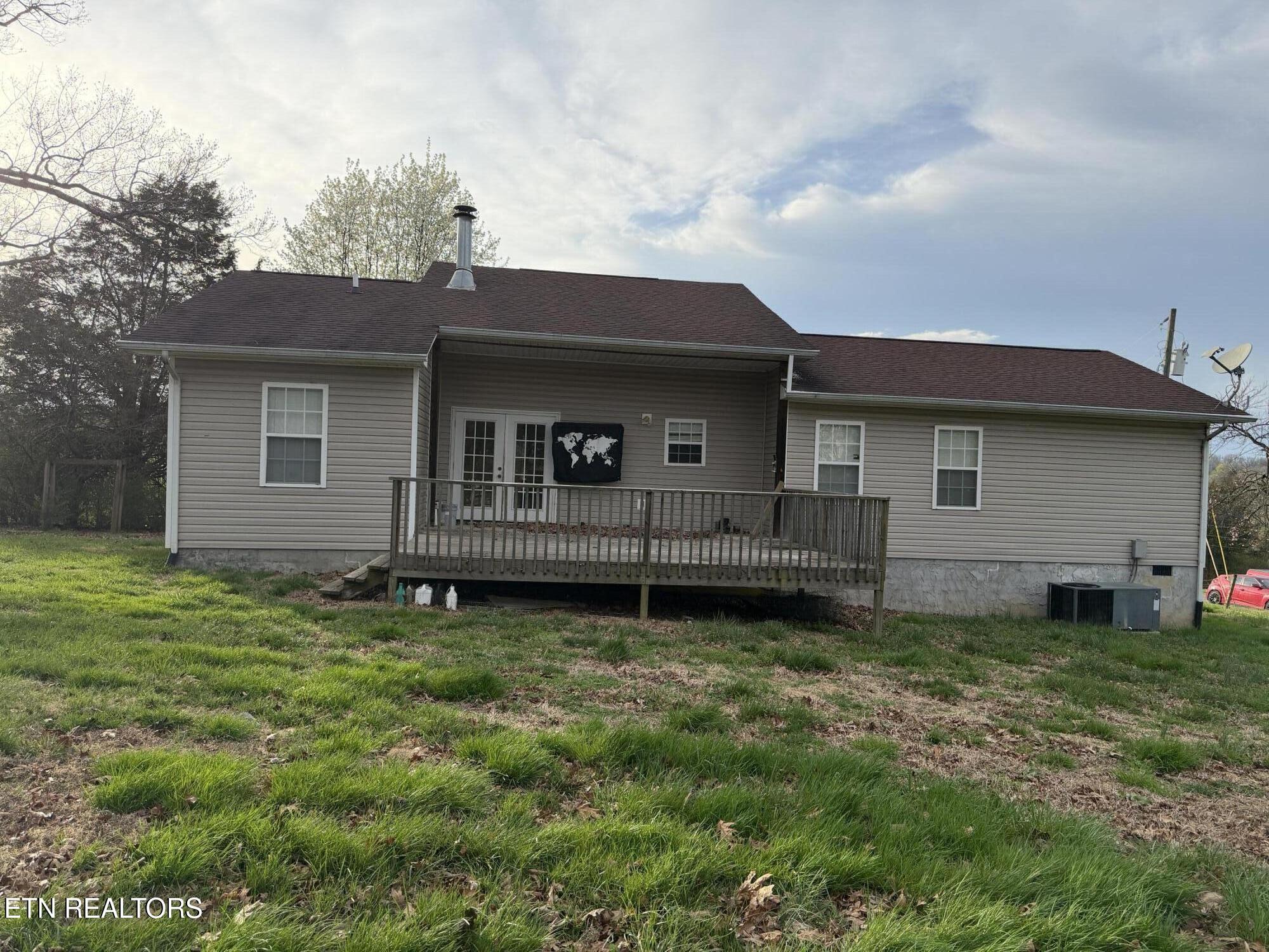 135 Lees Chapel Road Sweetwater, TN 37874 - Photo 5 of 22 IMG_2930