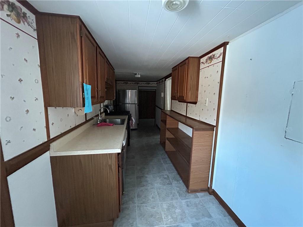 453 Coal Valley Road Clairton, PA 15025 - Photo 8 of 29