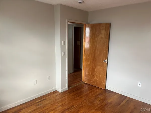 $700 | 618 State Street, Watertown, NY 13601