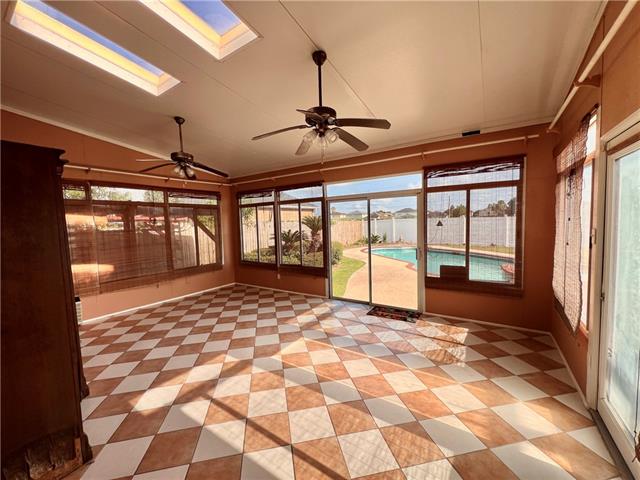 2153 Sutherland Place Harvey, LA 70058 - Photo 13 of 31