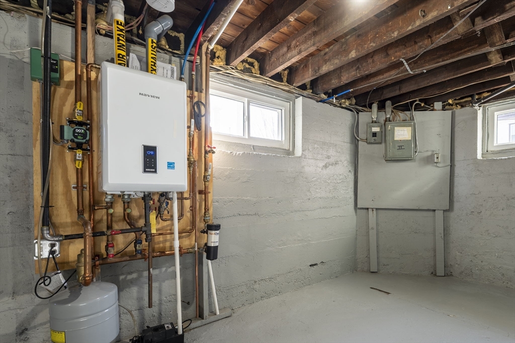 72 Fremont Street Winthrop, MA 02152 - Photo 20 of 30