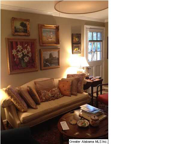 208 Fox Hall Road Birmingham, AL 35213 - Photo 10 of 15