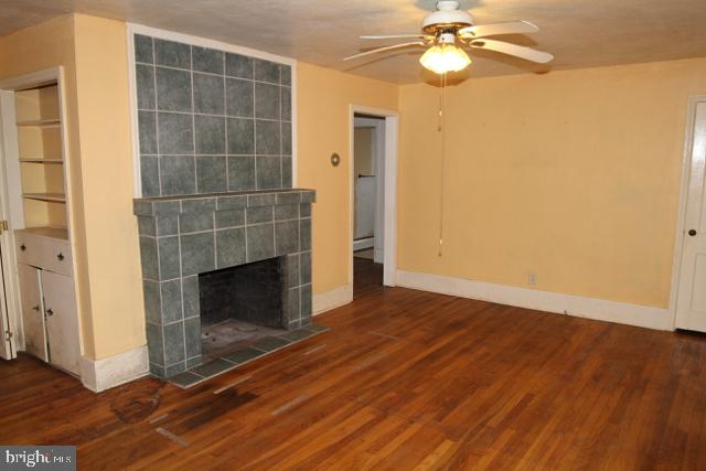 386 Appleton Road Elkton, MD 21921 - Photo 11 of 21 LIVING ROOM WITH FIREPLACE