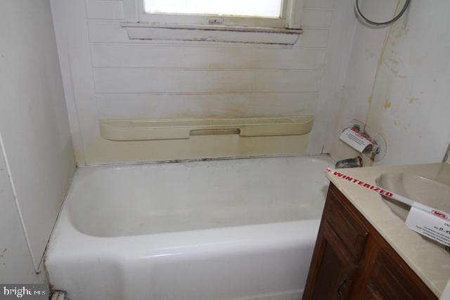 386 Appleton Road Elkton, MD 21921 - Photo 13 of 21 BATHROOM