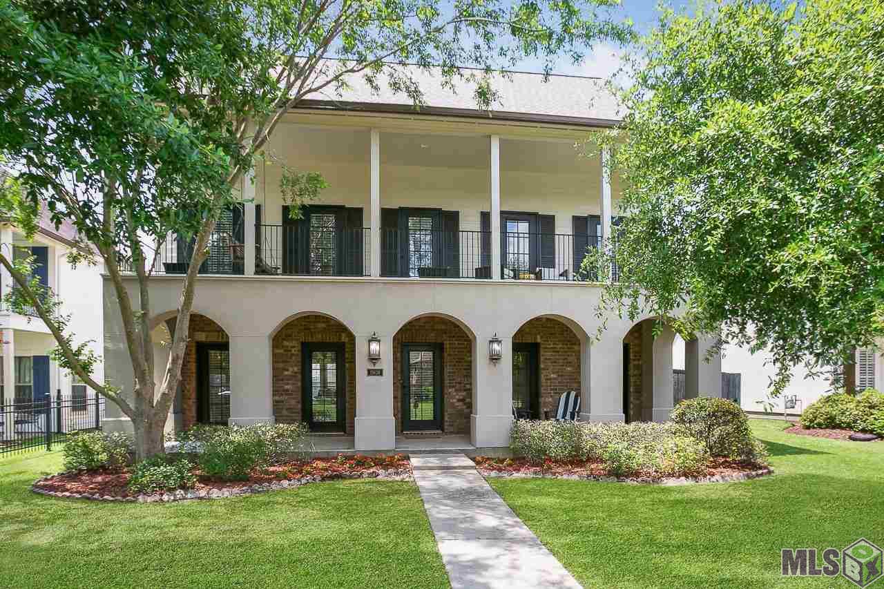 15636 Green Trails Boulevard Baton Rouge, LA 70817 - Photo 1 of 33