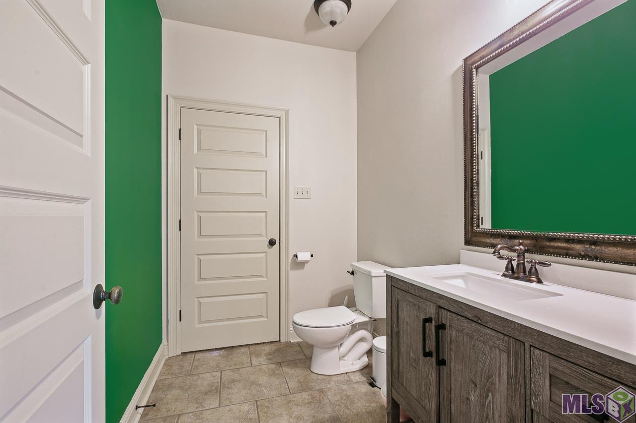15636 Green Trails Boulevard Baton Rouge, LA 70817 - Photo 14 of 33