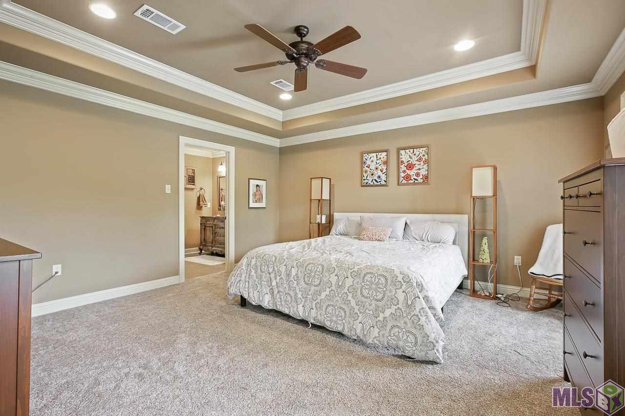 15636 Green Trails Boulevard Baton Rouge, LA 70817 - Photo 22 of 33