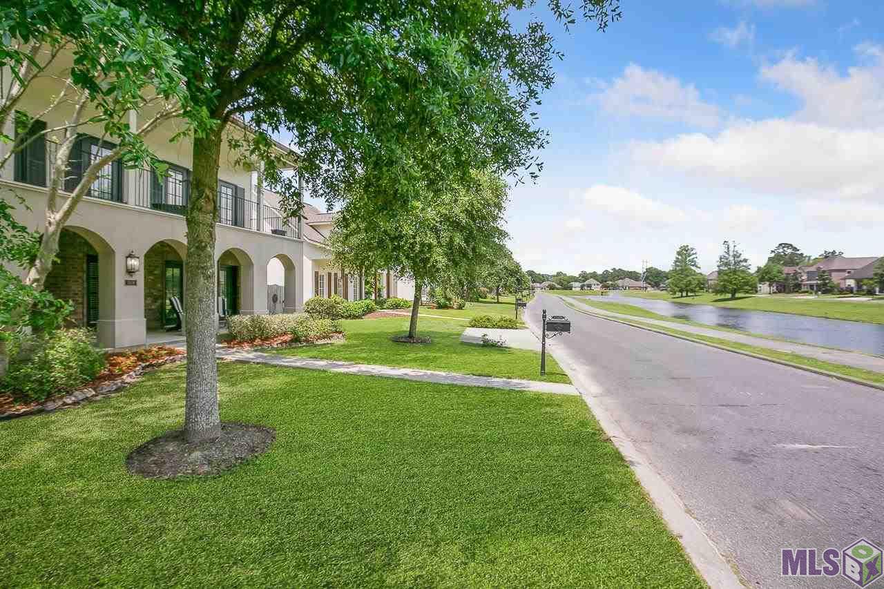 15636 Green Trails Boulevard Baton Rouge, LA 70817 - Photo 32 of 33