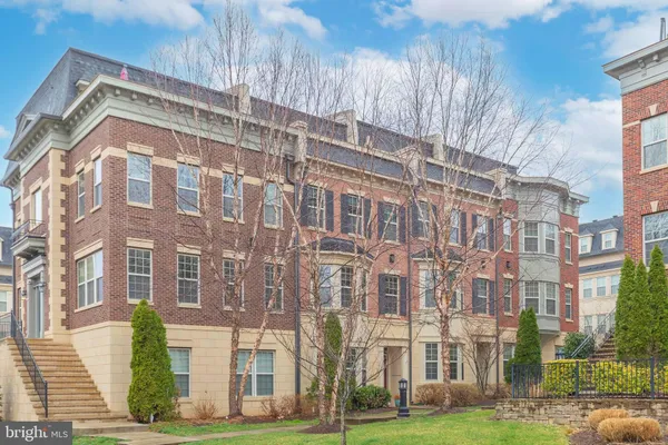 $4,995 | 704 Quayside Court, Unit 99, National Harbor, MD 20745
