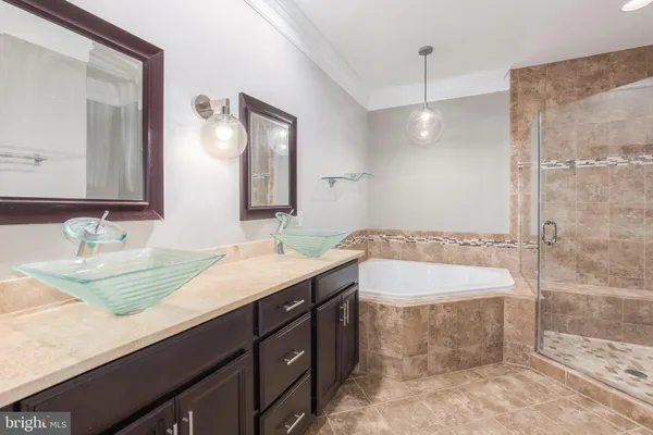 $4,995 | 704 Quayside Court, Unit 99, National Harbor, MD 20745