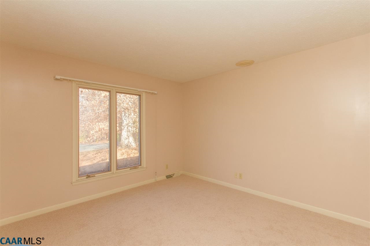 2 Deepwater Point Palmyra, VA 22963 - Photo 14 of 25 New Carpet in Bedrooms