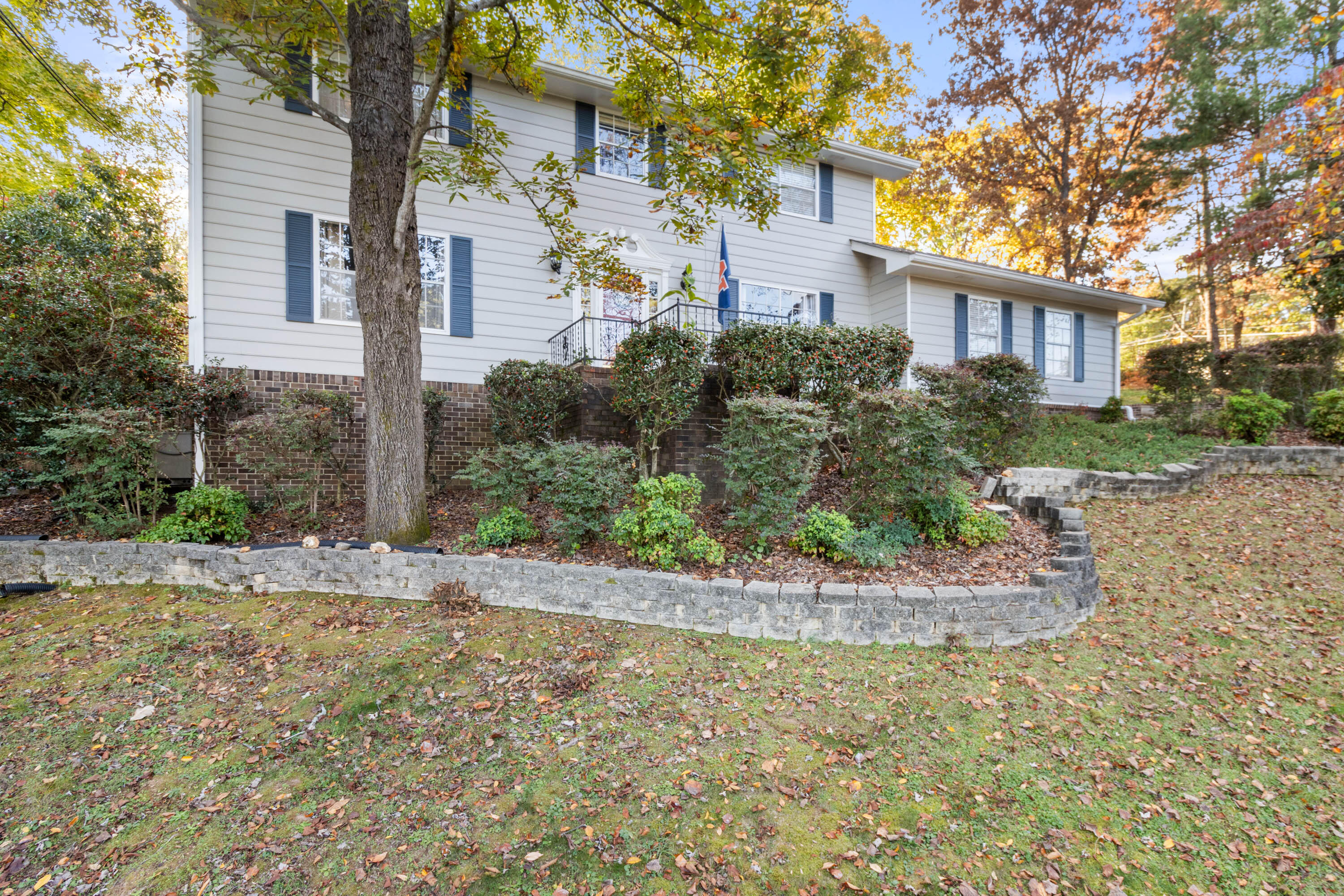 6327 Ridge Lake Road Hixson, TN 37343 - Photo 3 of 54 6327 Ridge Lake Rd-5