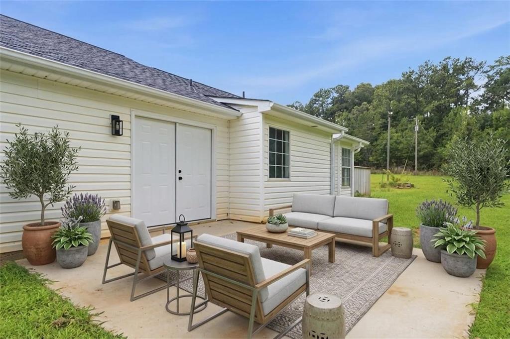 321 Snapping Shoals Road McDonough, GA 30252 - Photo 8 of 34