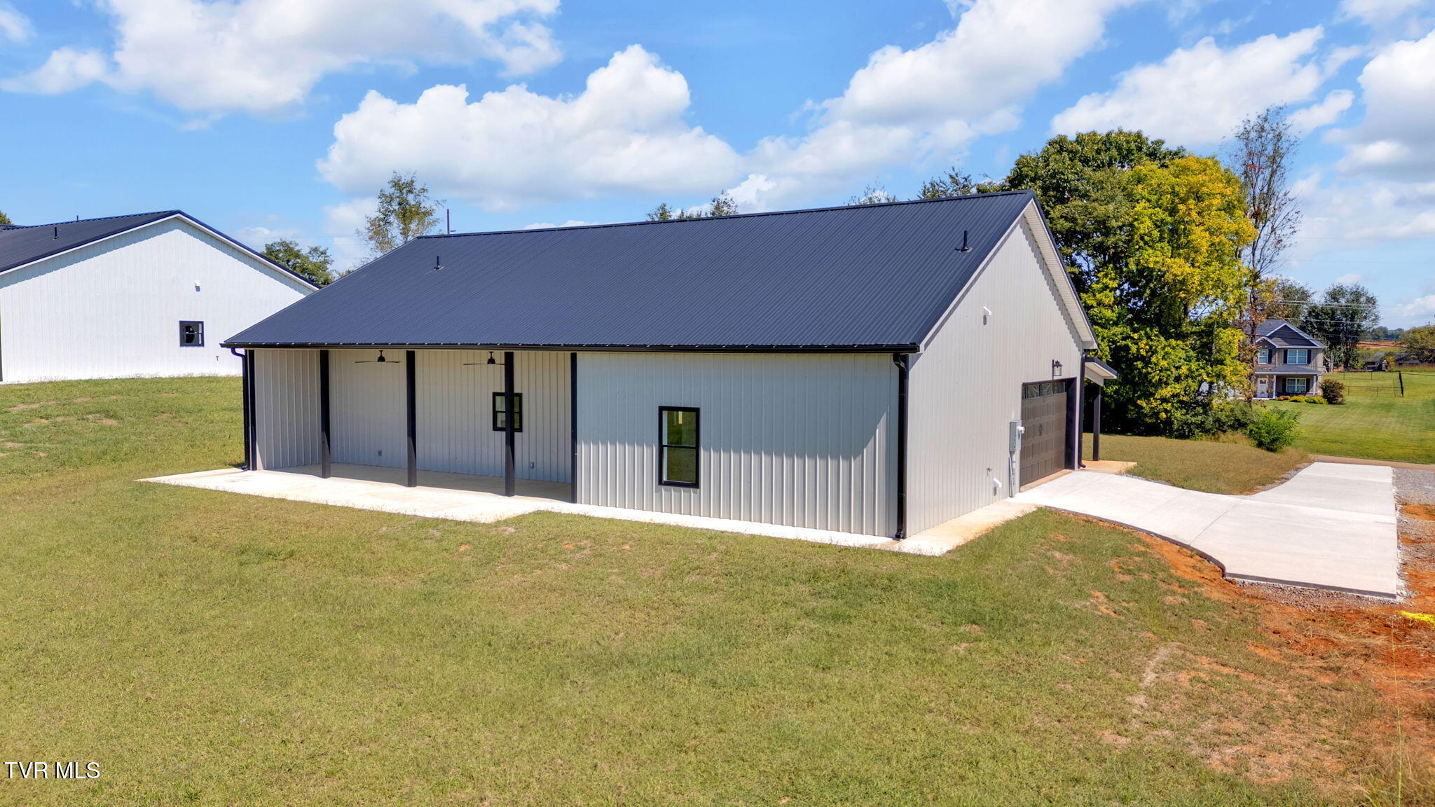 1950 Erwin Highway Greeneville, TN 37745 - Photo 5 of 31 21-web-or-mls-DJI_20250910122922_0196_D