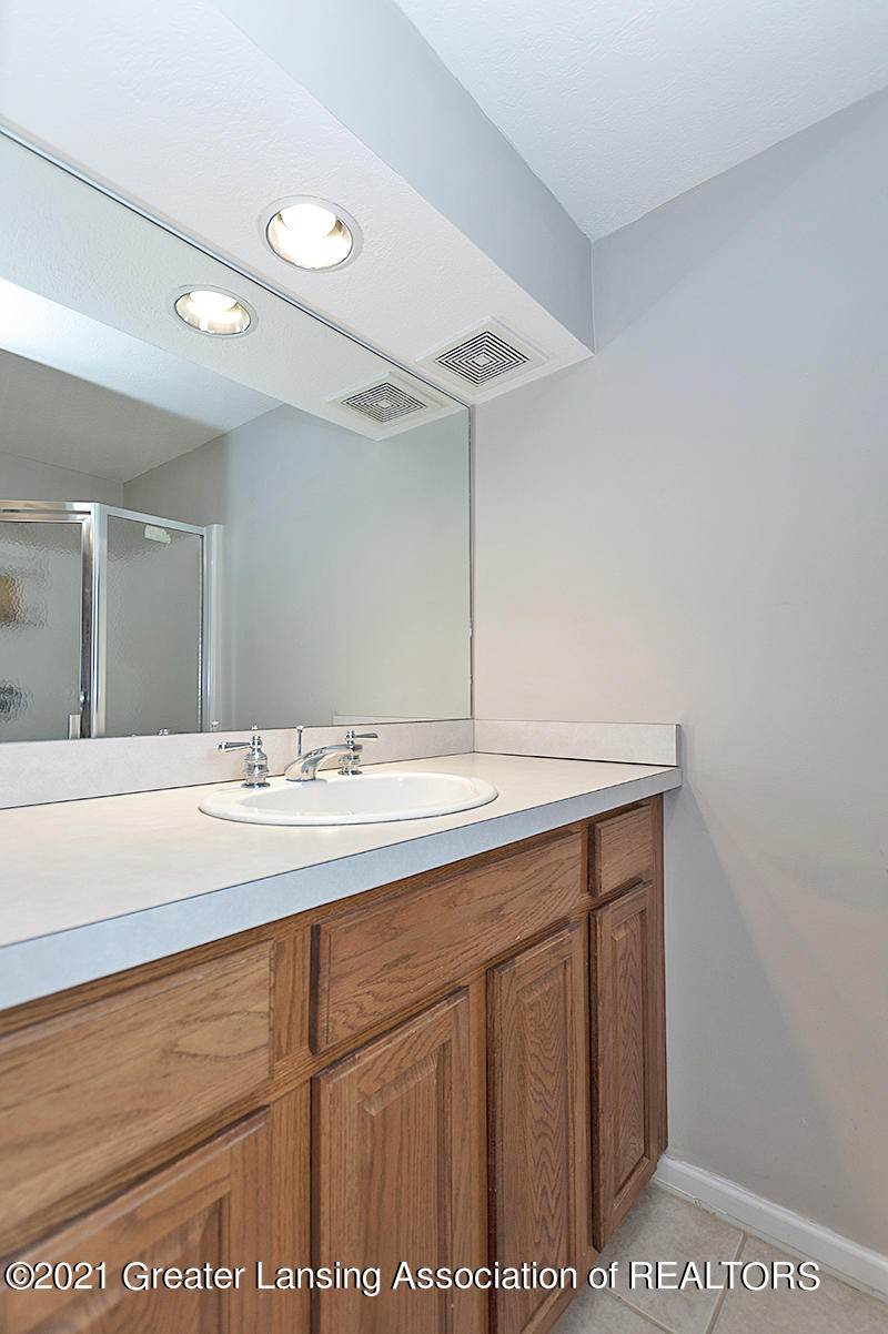 1333 Turner Road, Unit 16 Lansing, MI 48906 - Photo 24 of 29 24