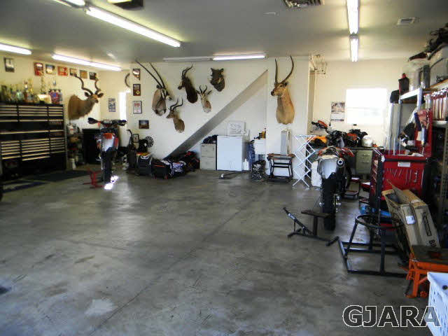 1181-17 17 1/2 Road Fruita, CO 81521 - Photo 4 of 38 a view of a room with gym equipment