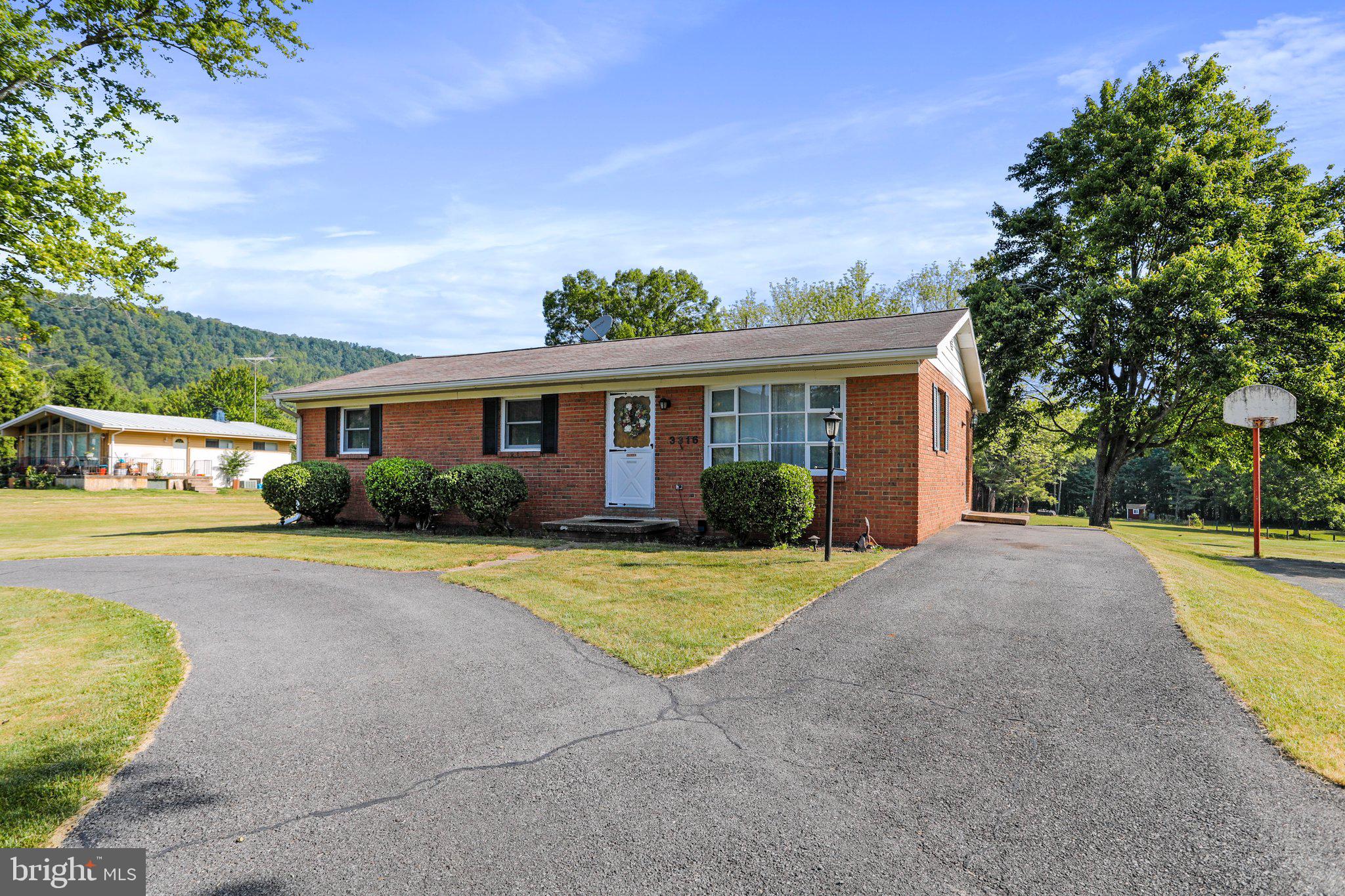 3316 Resley Road Hancock, MD 21750 - Photo 1 of 44