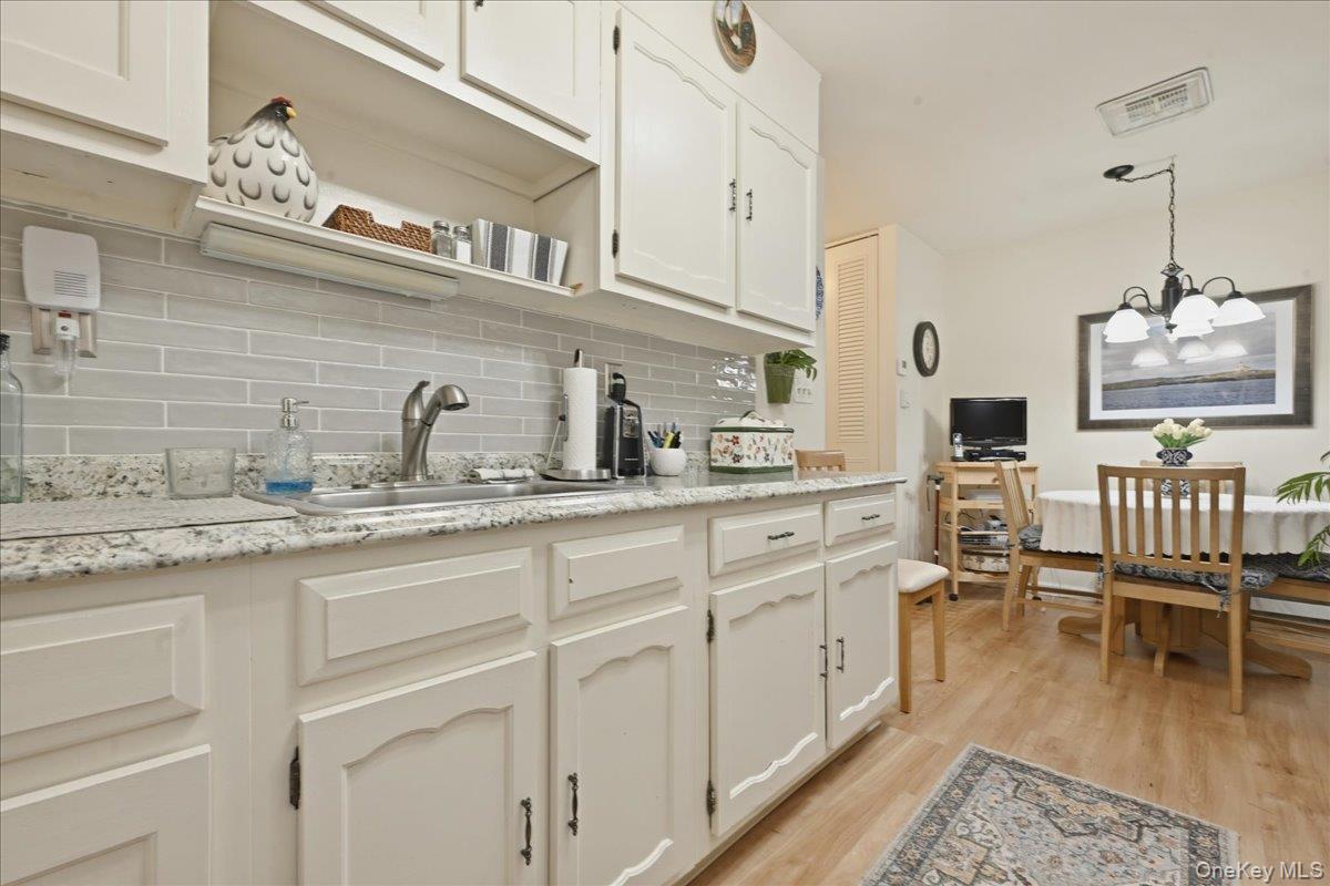 260 Newcastle Court, Unit B Ridge, NY 11961 - Photo 17 of 24