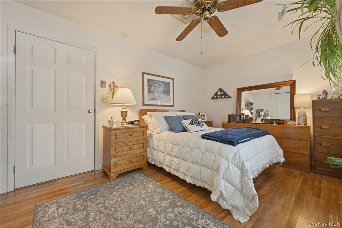 260 Newcastle Court, Unit B Ridge, NY 11961 - Photo 20 of 24