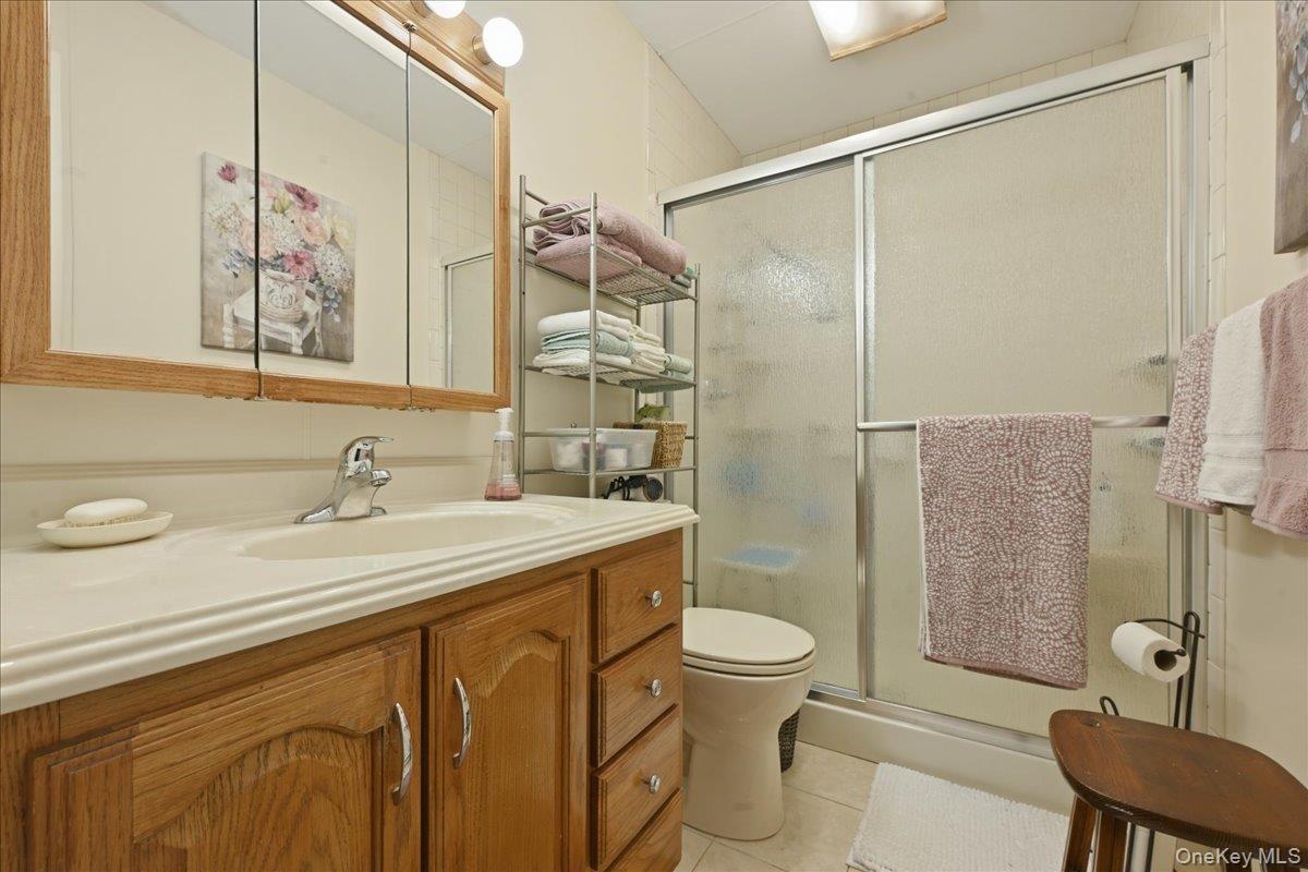 260 Newcastle Court, Unit B Ridge, NY 11961 - Photo 21 of 24