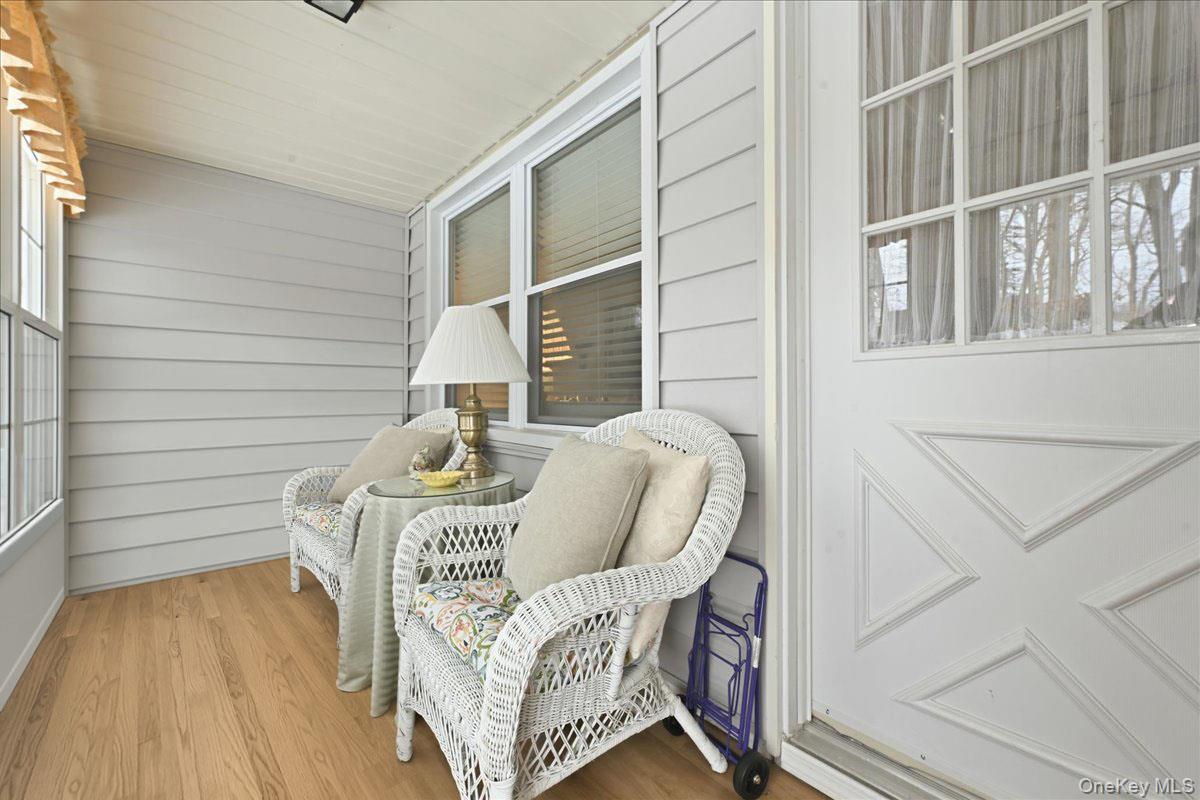 260 Newcastle Court, Unit B Ridge, NY 11961 - Photo 7 of 24