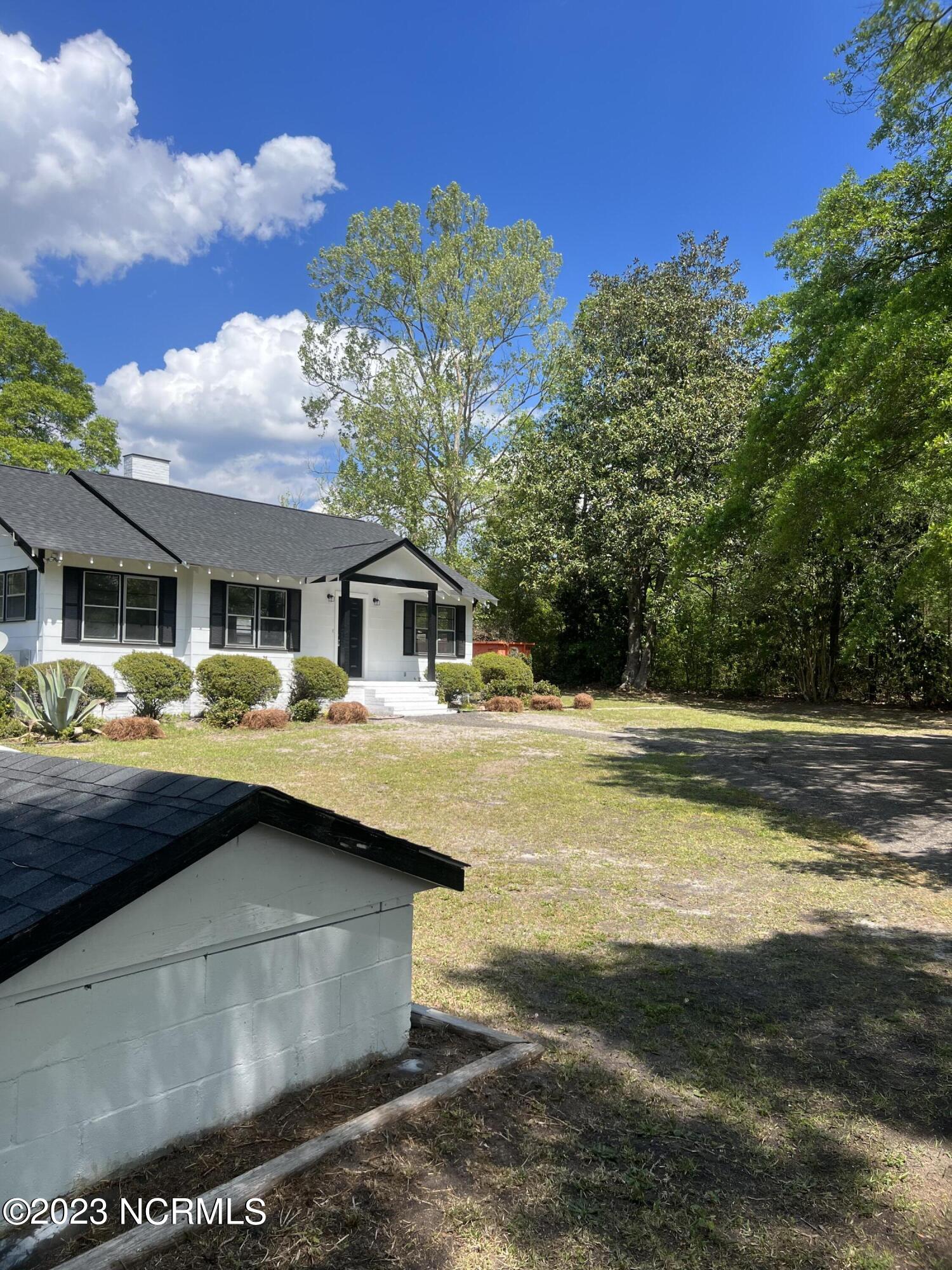 104 Tv Tower Road Delco, NC 28436 - Photo 2 of 11 3