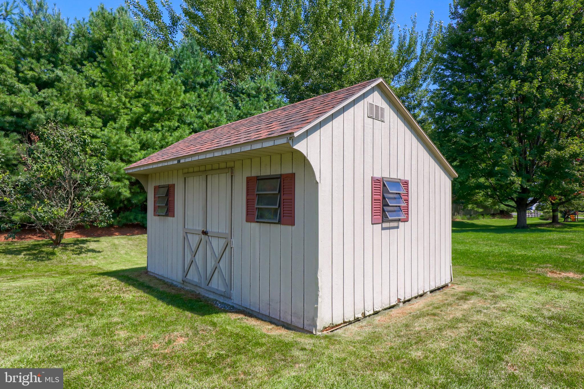 227 Raspberry Road Leola, PA 17540 - Photo 32 of 40 Gallery Image 32
