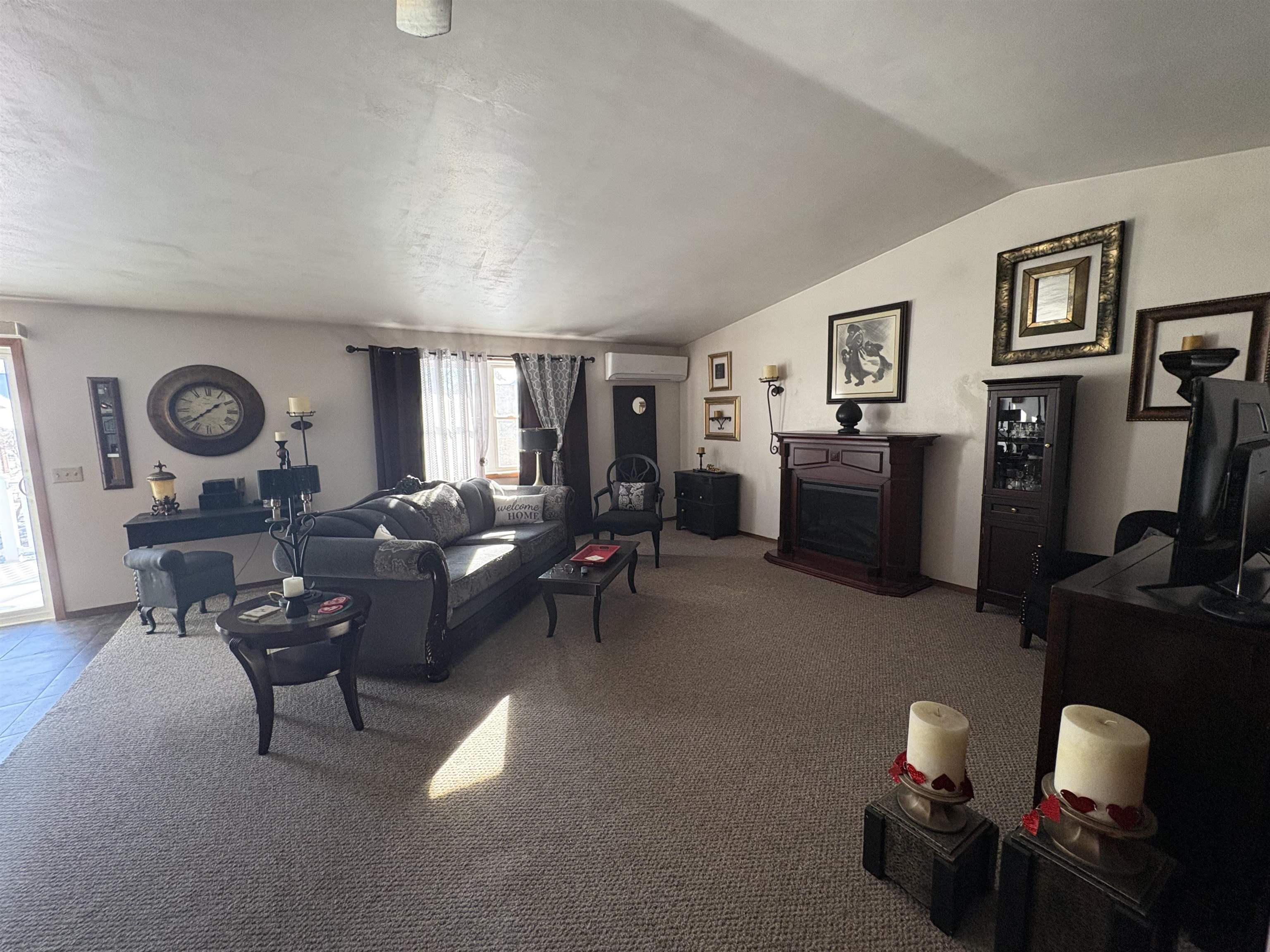 115 Valerie Drive Appleton, WI 54915 - Photo 4 of 12