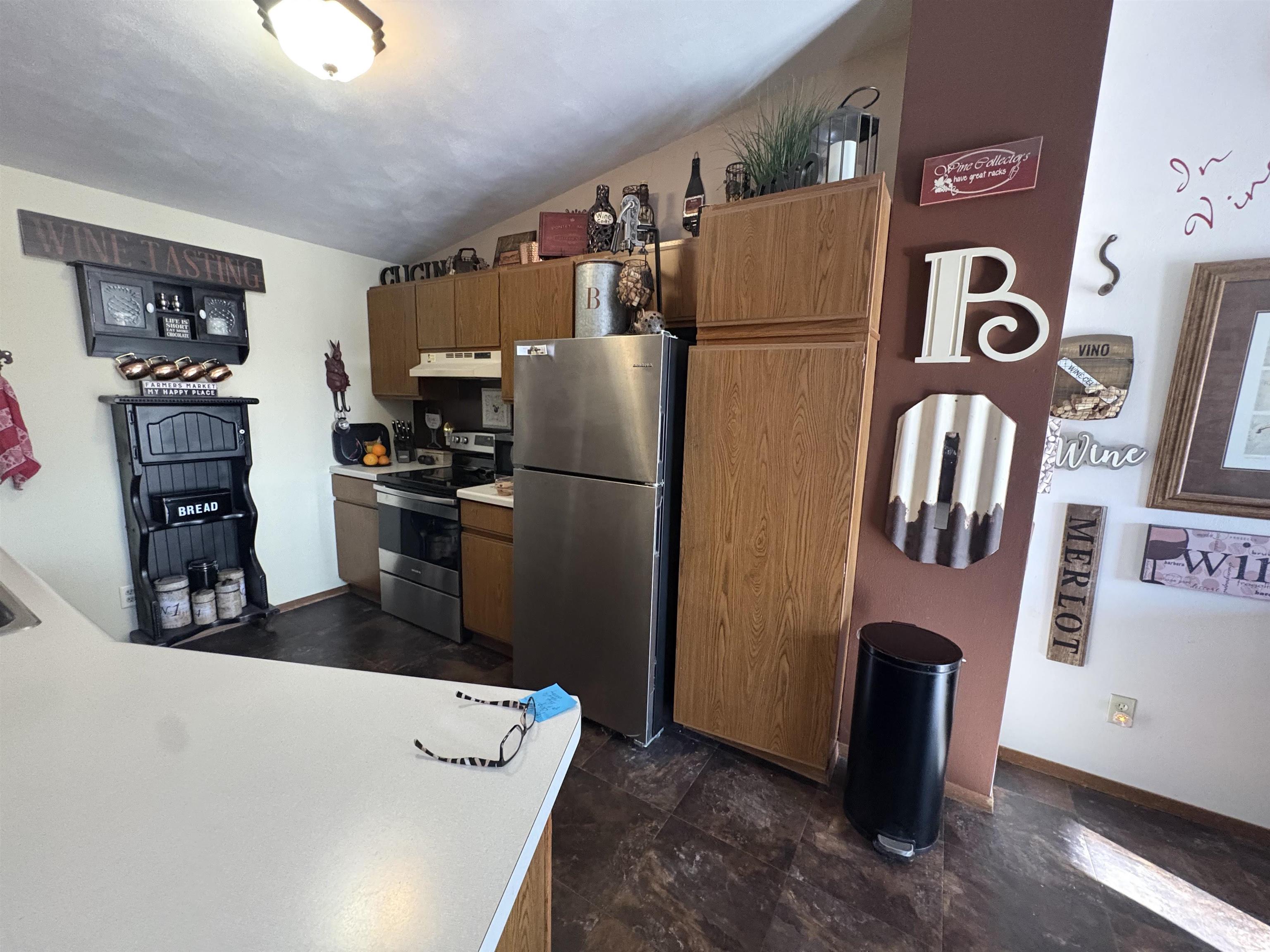 115 Valerie Drive Appleton, WI 54915 - Photo 7 of 12