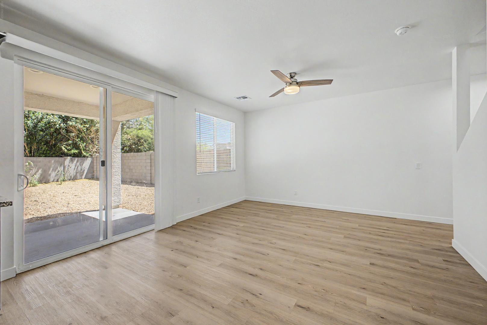 105 West Latona Road Phoenix, AZ 85041 - Photo 8 of 50 Photo #8