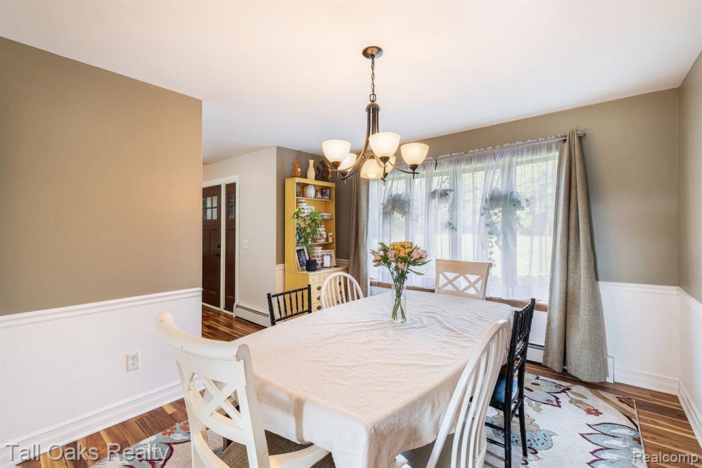 4381 North Henderson Road Davison, MI 48423 - Photo 12 of 33