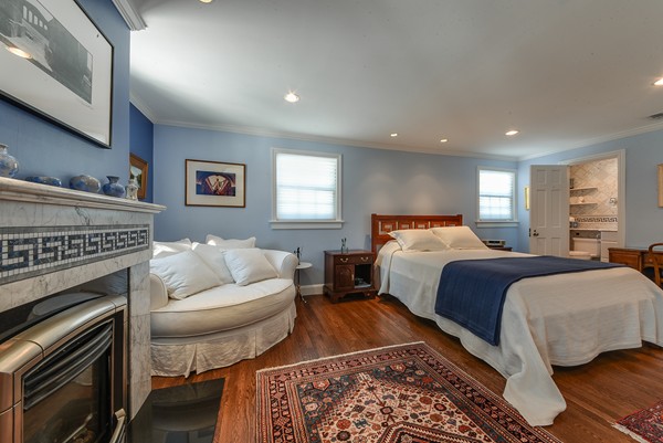9 Lowell Road Wellesley, MA 02481 - Photo 22 of 30 Gallery Image 22