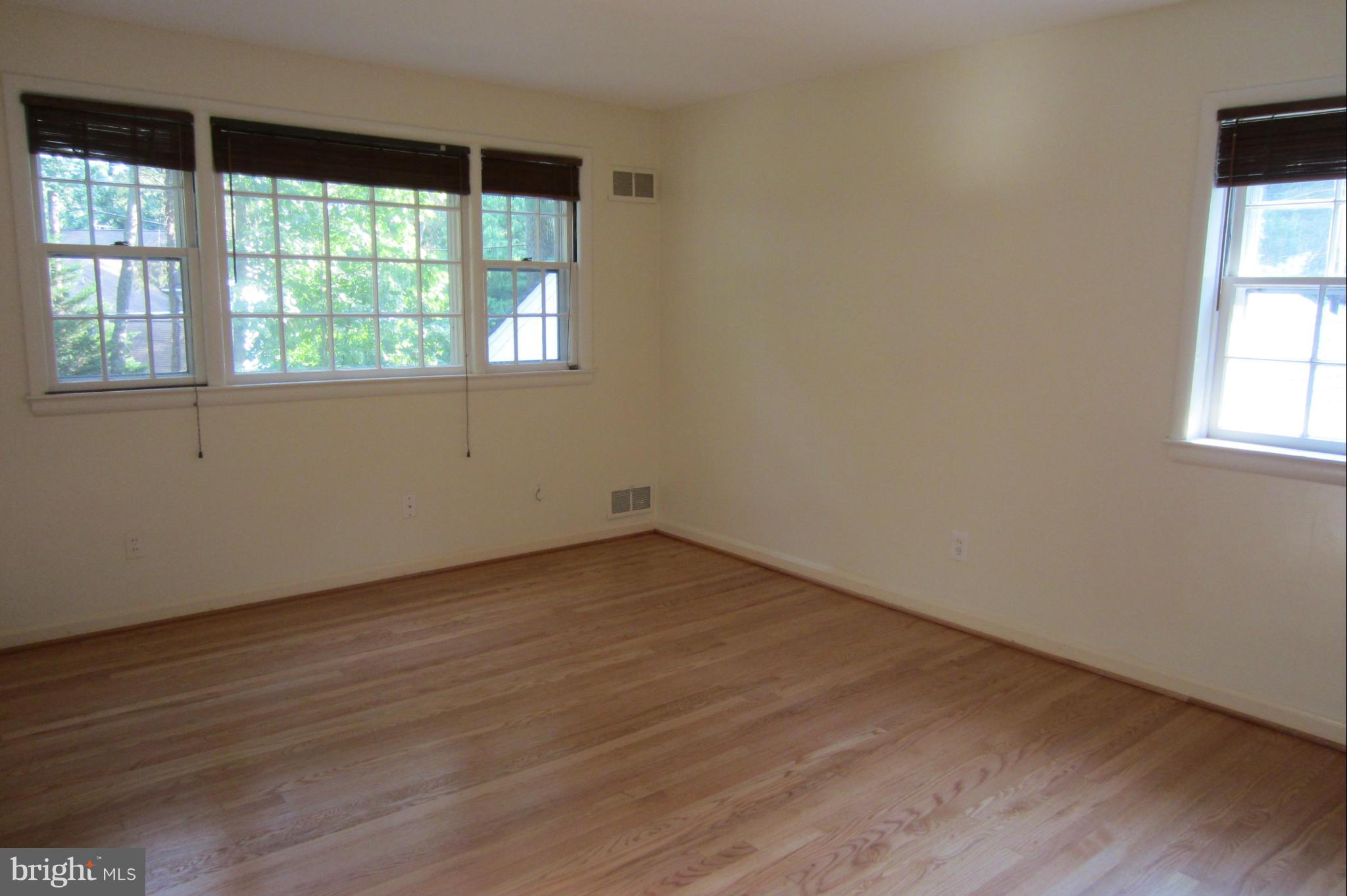 1922 Norvale Road Silver Spring, MD 20906 - Photo 26 of 30 Bedroom (Master) with Side Windows