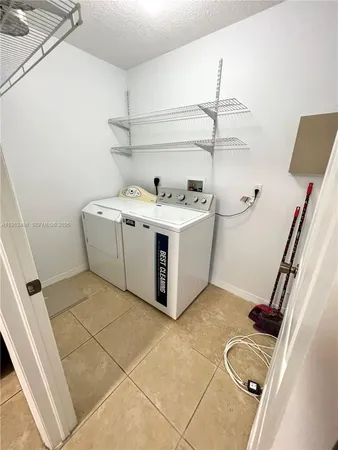 $2,600 | 4951 Tradewinds Terrace, Unit 707, Dania Beach, FL 33312