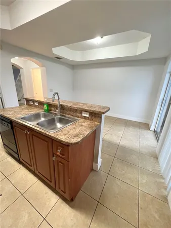 $2,600 | 4951 Tradewinds Terrace, Unit 707, Dania Beach, FL 33312