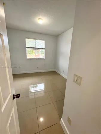 $2,600 | 4951 Tradewinds Terrace, Unit 707, Dania Beach, FL 33312