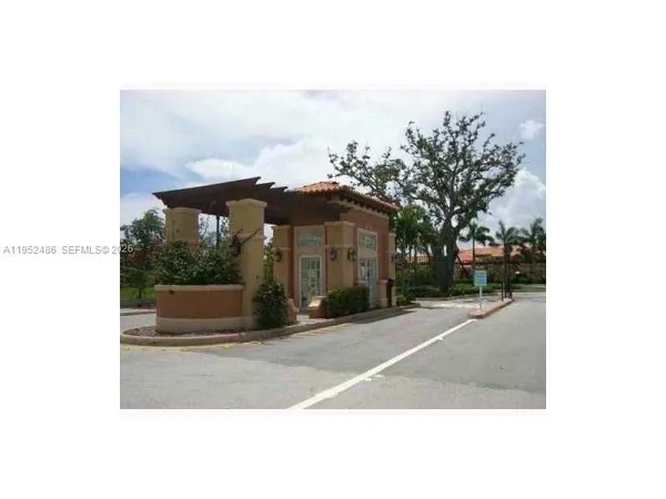 $2,600 | 4951 Tradewinds Terrace, Unit 707, Dania Beach, FL 33312