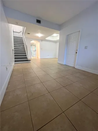 $2,600 | 4951 Tradewinds Terrace, Unit 707, Dania Beach, FL 33312