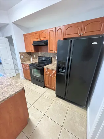 $2,600 | 4951 Tradewinds Terrace, Unit 707, Dania Beach, FL 33312