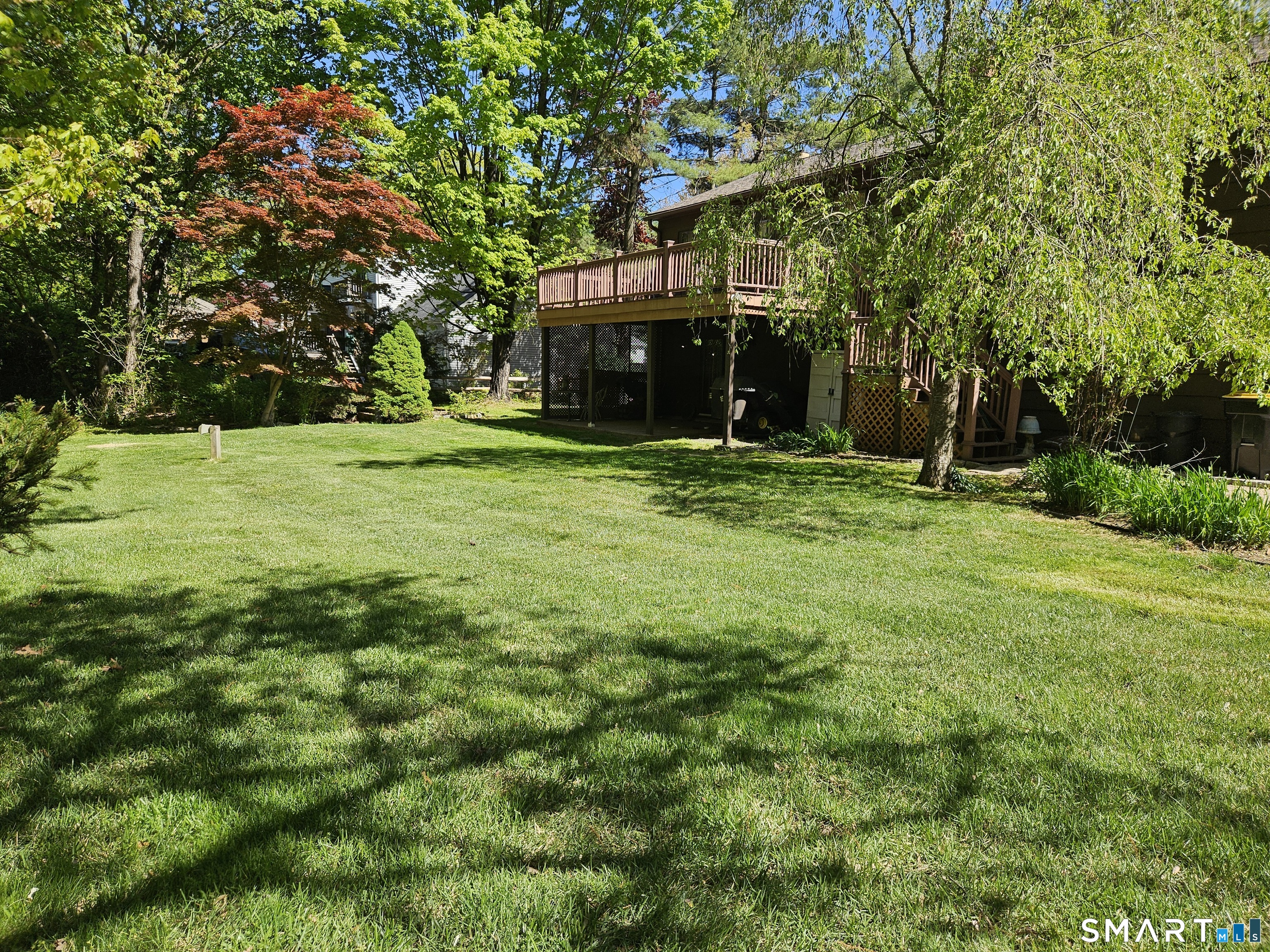 2010 Old Town Road Trumbull, CT 06611 - Photo 6 of 6