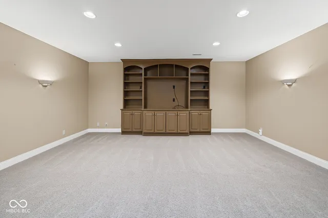 $1,050,000 | 5762 Augusta Boulevard, West Lafayette, IN 47906